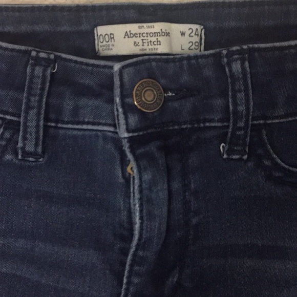 Jeans - Picture 4 of 6